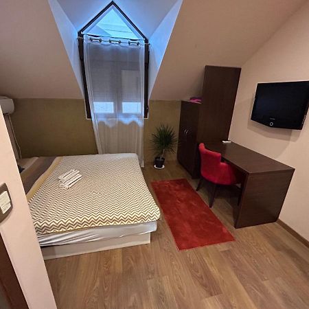 Benvenuti Apartments Cetinje Exterior foto